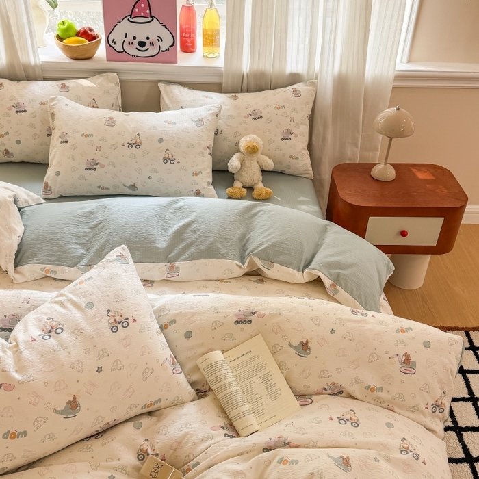 91家纺网 家纺一手货源 找家纺 鑫佳居 2026新款水洗针织提花双层纱四件套 童趣小车队