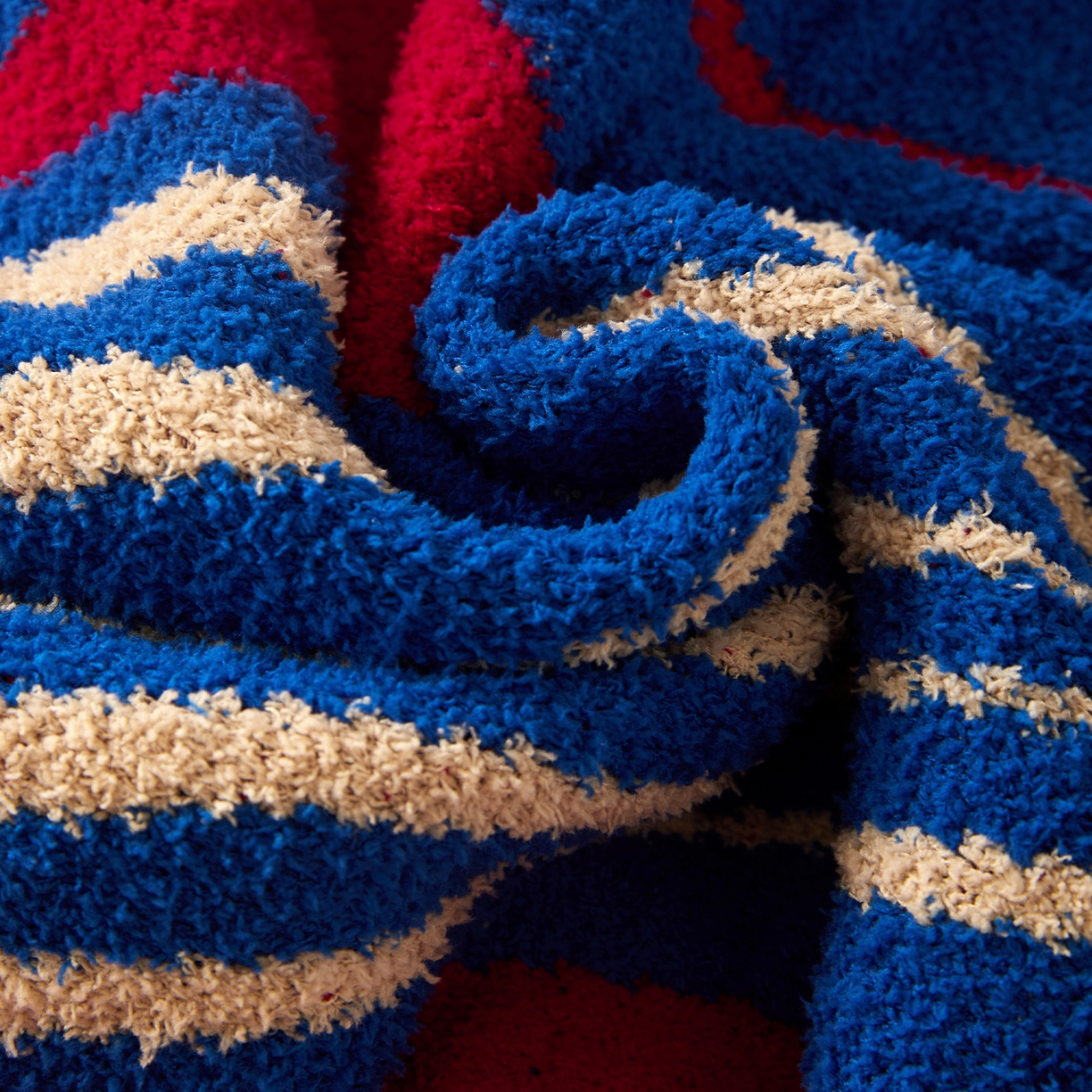 91家纺网 家纺一手货源 找家纺 航途席业 2026新款半边绒毛毯毯子 飞马序