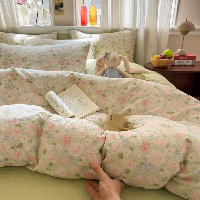 91家纺网 家纺一手货源 找家纺 鑫佳居 2026新款水洗针织提花双层纱四件套 青提漫花