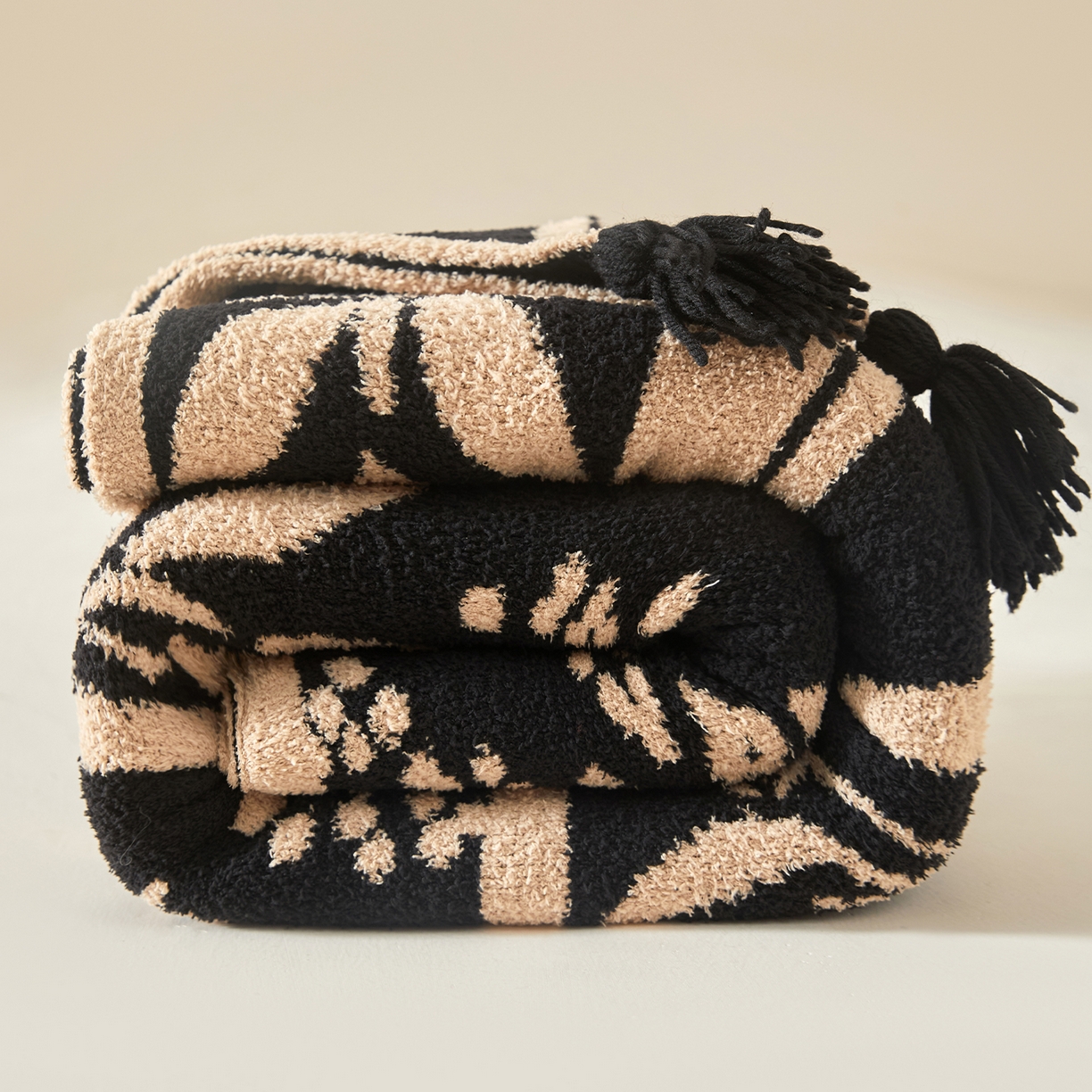 91家纺网 家纺一手货源 找家纺 航途席业 2026新款半边绒毛毯毯子 墨竹