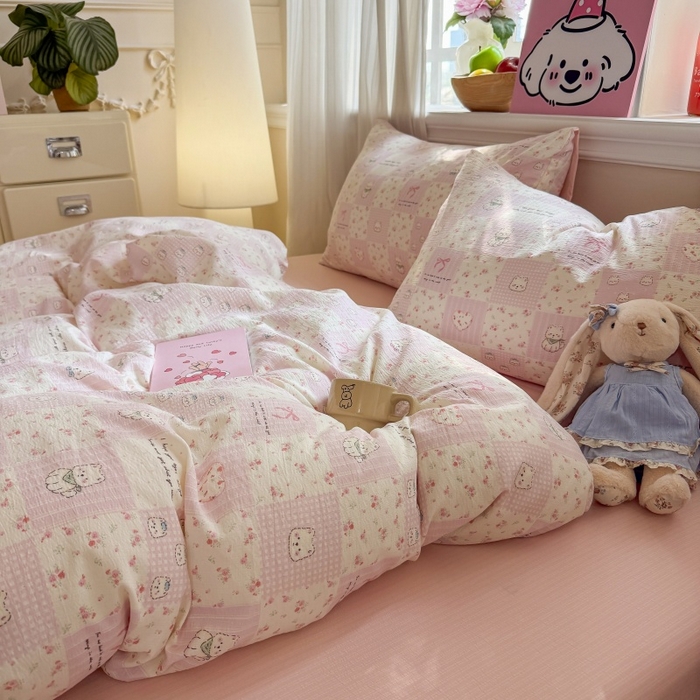 91家纺网 家纺一手货源 找家纺 鑫佳居 2026新款水洗针织提花双层纱四件套 KT萌熊