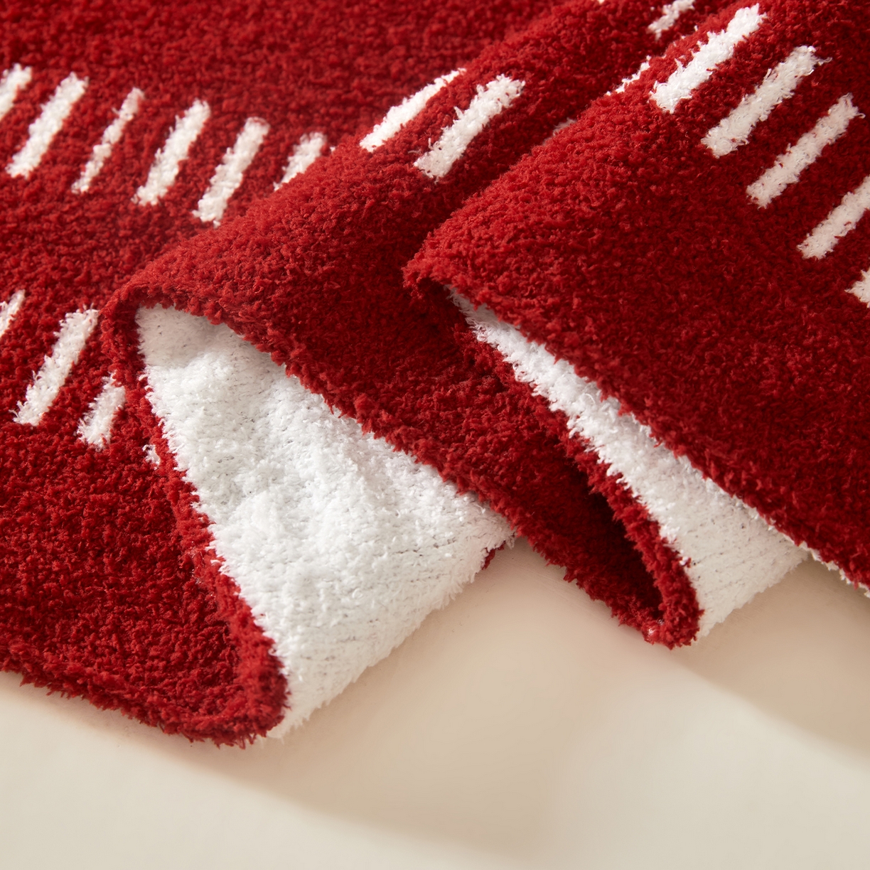 91家纺网 家纺一手货源 找家纺 航途席业 2026新款半边绒毛毯毯子 岁暖