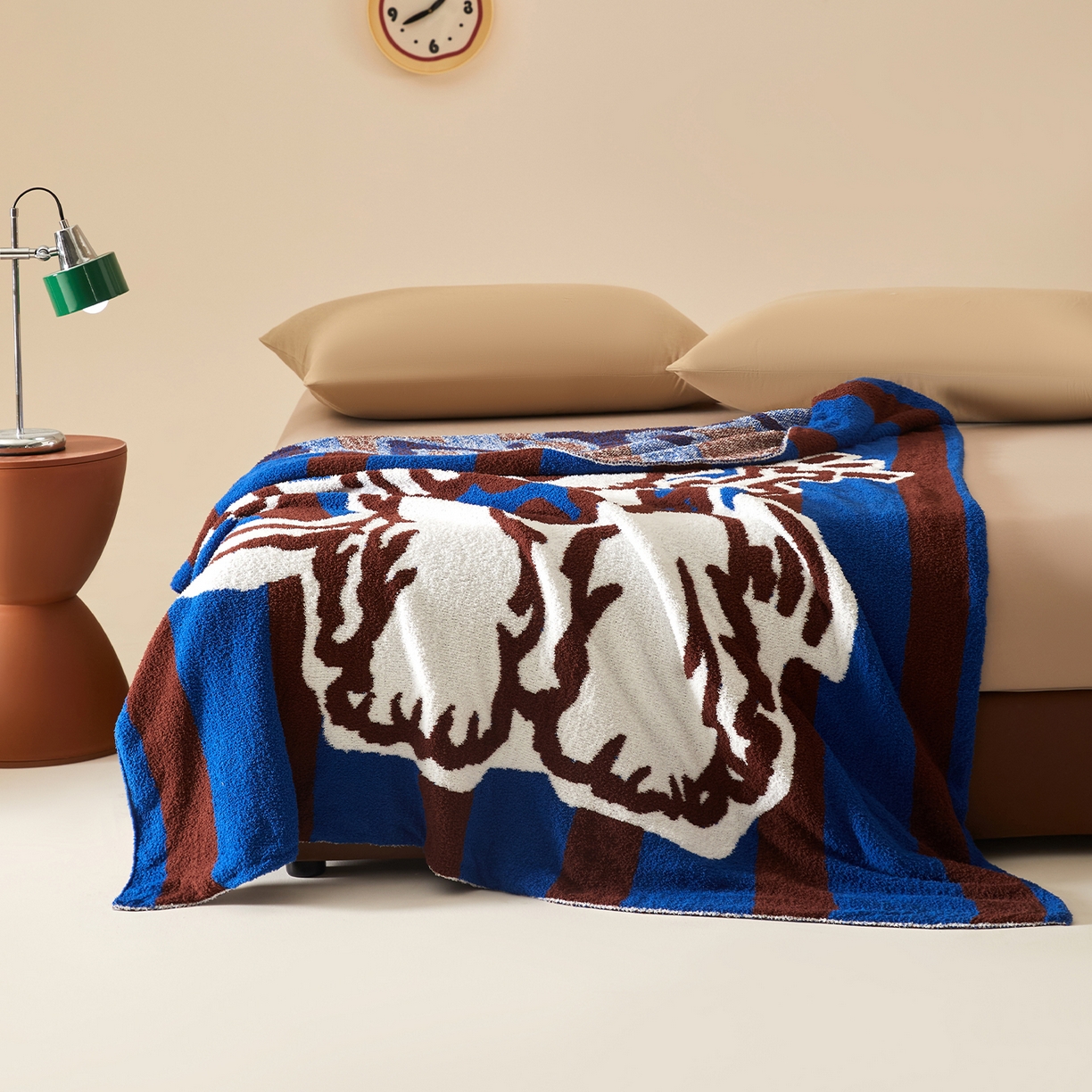 91家纺网 家纺一手货源 找家纺 航途席业 2026新款半边绒毛毯毯子 雪纳瑞