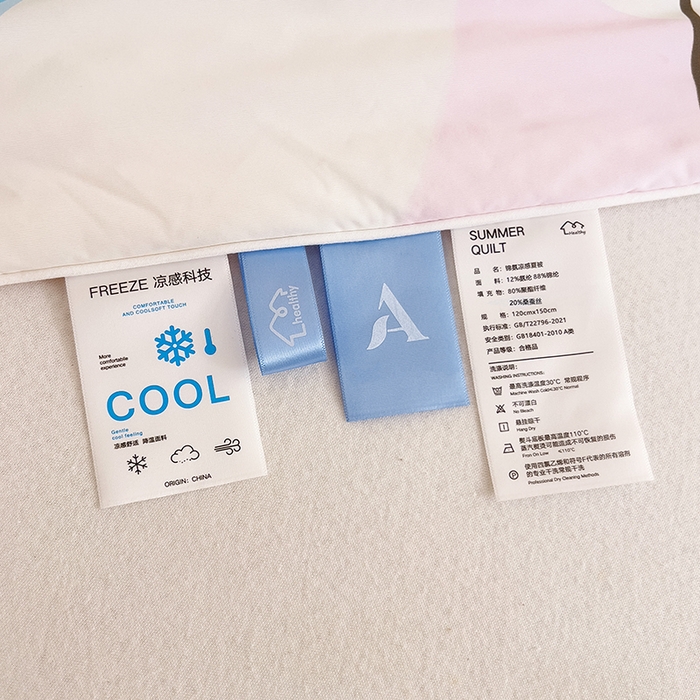 91家纺网 家纺一手货源 找家纺 御棉坊2026新款A类锦氨数码印花大版蚕丝儿童夏凉被幼儿园午睡被宝宝夏季空调被薄被子 美美猫