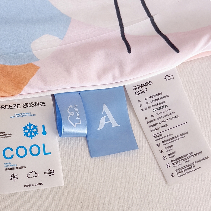 91家纺网 家纺一手货源 找家纺 御棉坊2026新款A类锦氨数码印花大版蚕丝儿童夏凉被幼儿园午睡被宝宝夏季空调被薄被子 兔妹妹