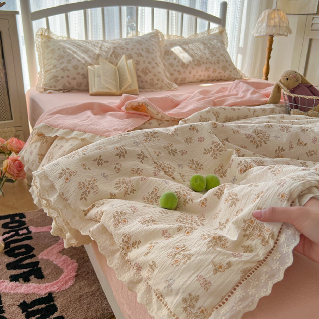 91家纺网 家纺一手货源 找家纺 （总）港岛妹妹 2026新款镂空花边夏被 夏被四件套