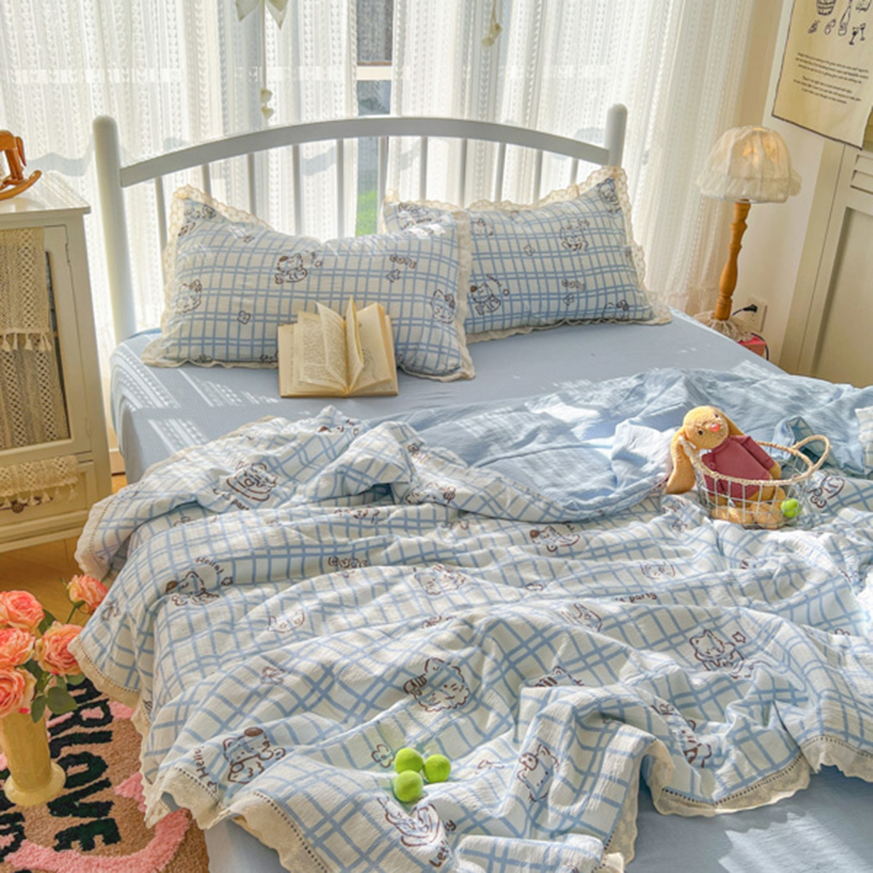 91家纺网 家纺一手货源 找家纺 港岛妹妹 2026新款镂空花边夏被 夏被四件套 格格屋