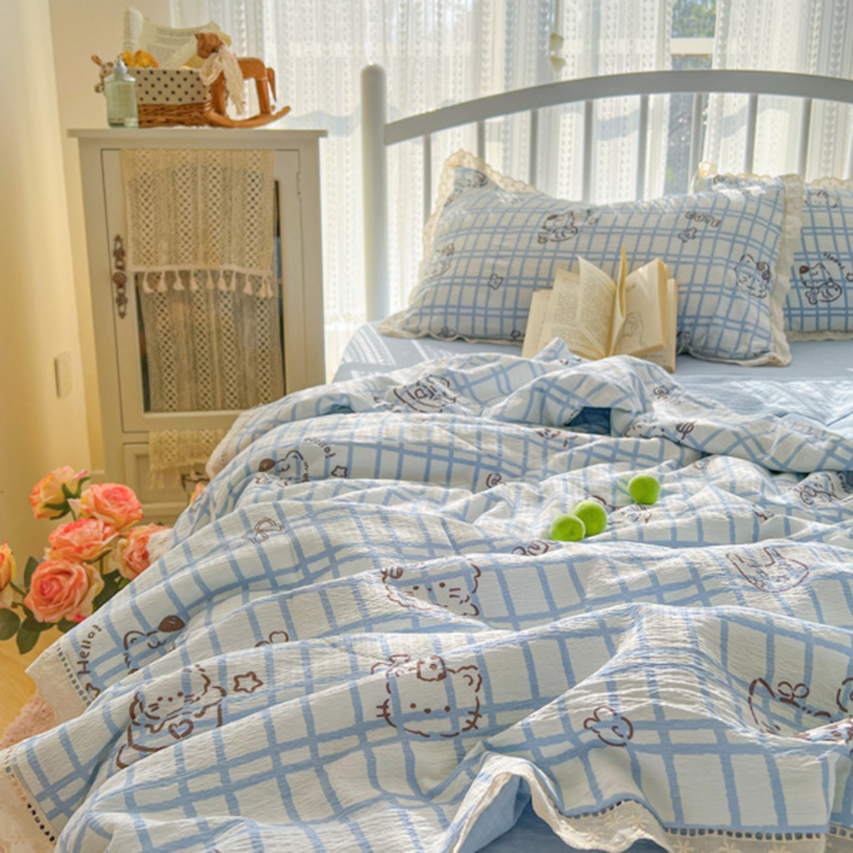 91家纺网 家纺一手货源 找家纺 港岛妹妹 2026新款镂空花边夏被 夏被四件套 格格屋