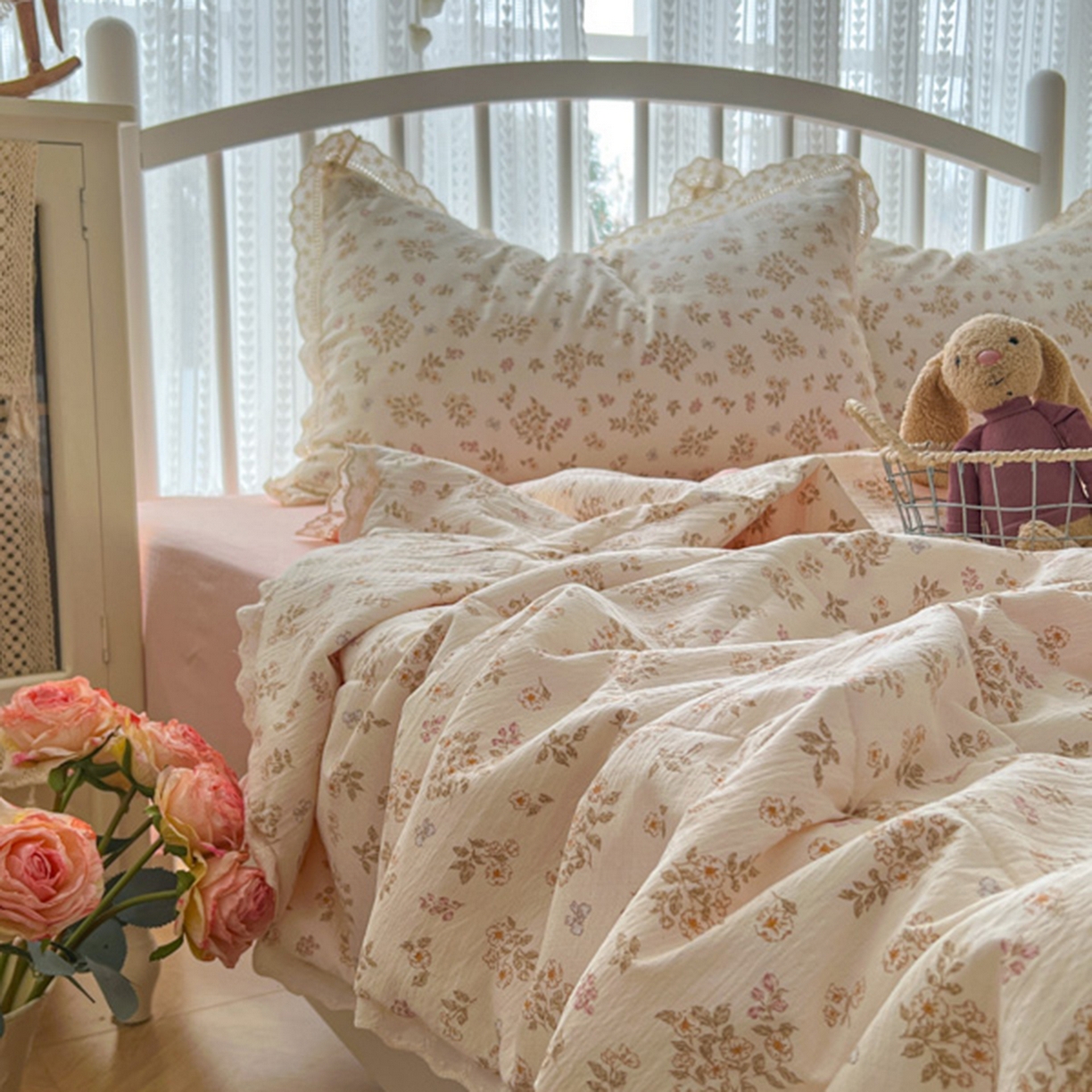 91家纺网 家纺一手货源 找家纺 港岛妹妹 2026新款镂空花边夏被 夏被四件套 花间语