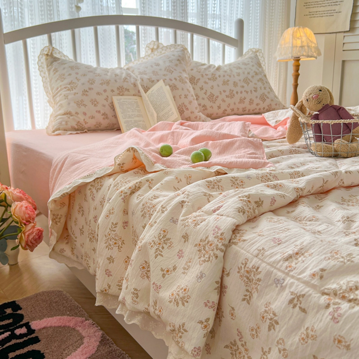 91家纺网 家纺一手货源 找家纺 港岛妹妹 2026新款镂空花边夏被 夏被四件套 花间语