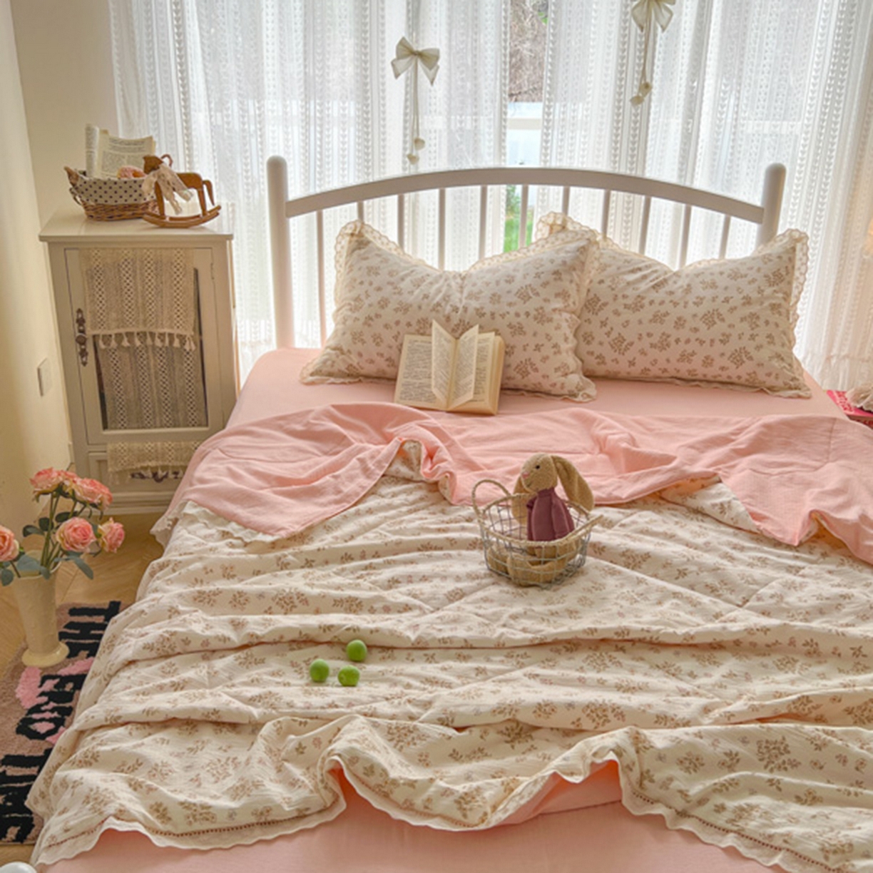 91家纺网 家纺一手货源 找家纺 港岛妹妹 2026新款镂空花边夏被 夏被四件套 花间语