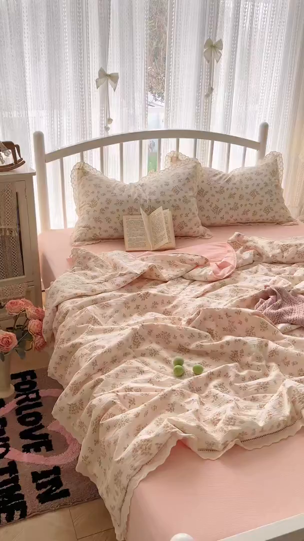 91家纺网 家纺一手货源 找家纺 港岛妹妹 2026新款镂空花边夏被 夏被四件套 花间语