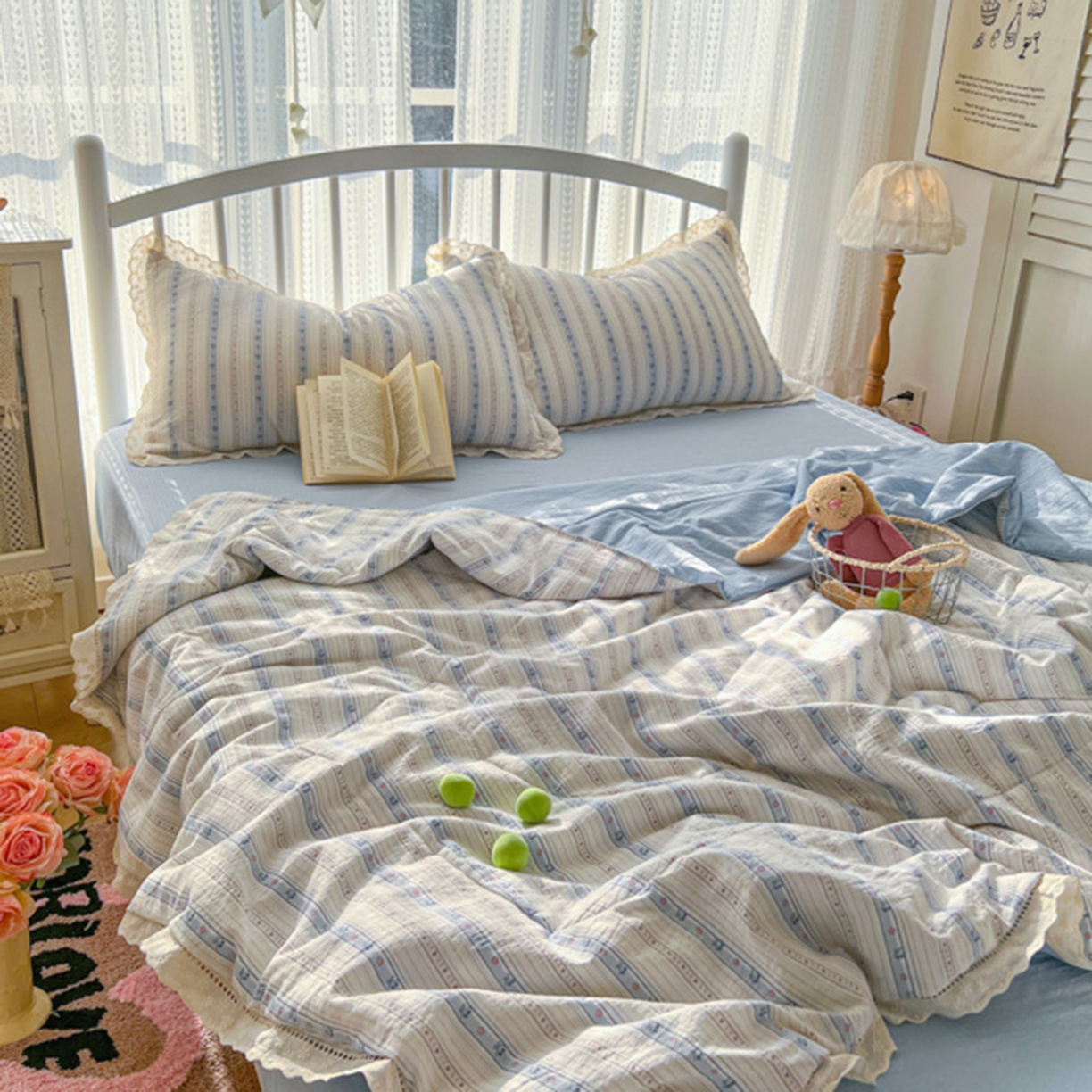 91家纺网 家纺一手货源 找家纺 港岛妹妹 2026新款镂空花边夏被 夏被四件套 米兰