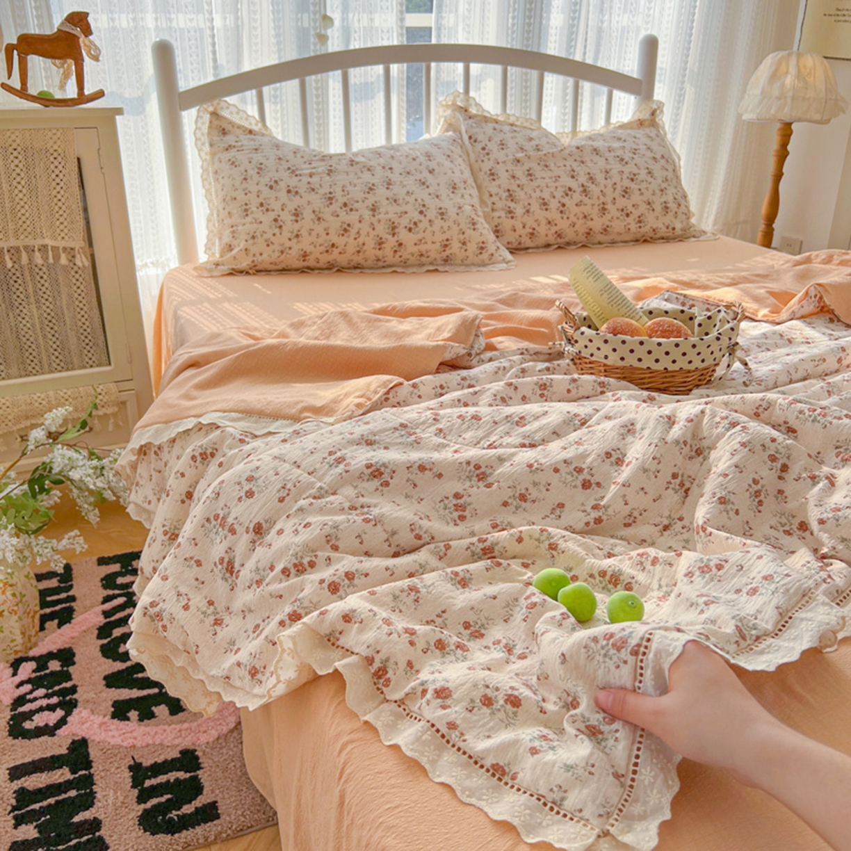 港岛妹妹 2026新款镂空花边夏被 夏被四件套 木蔓秋诗