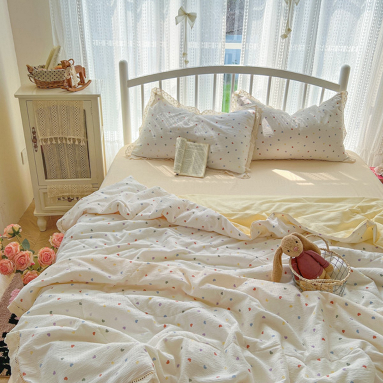 91家纺网 家纺一手货源 找家纺 港岛妹妹 2026新款镂空花边夏被 夏被四件套 奶油小爱心