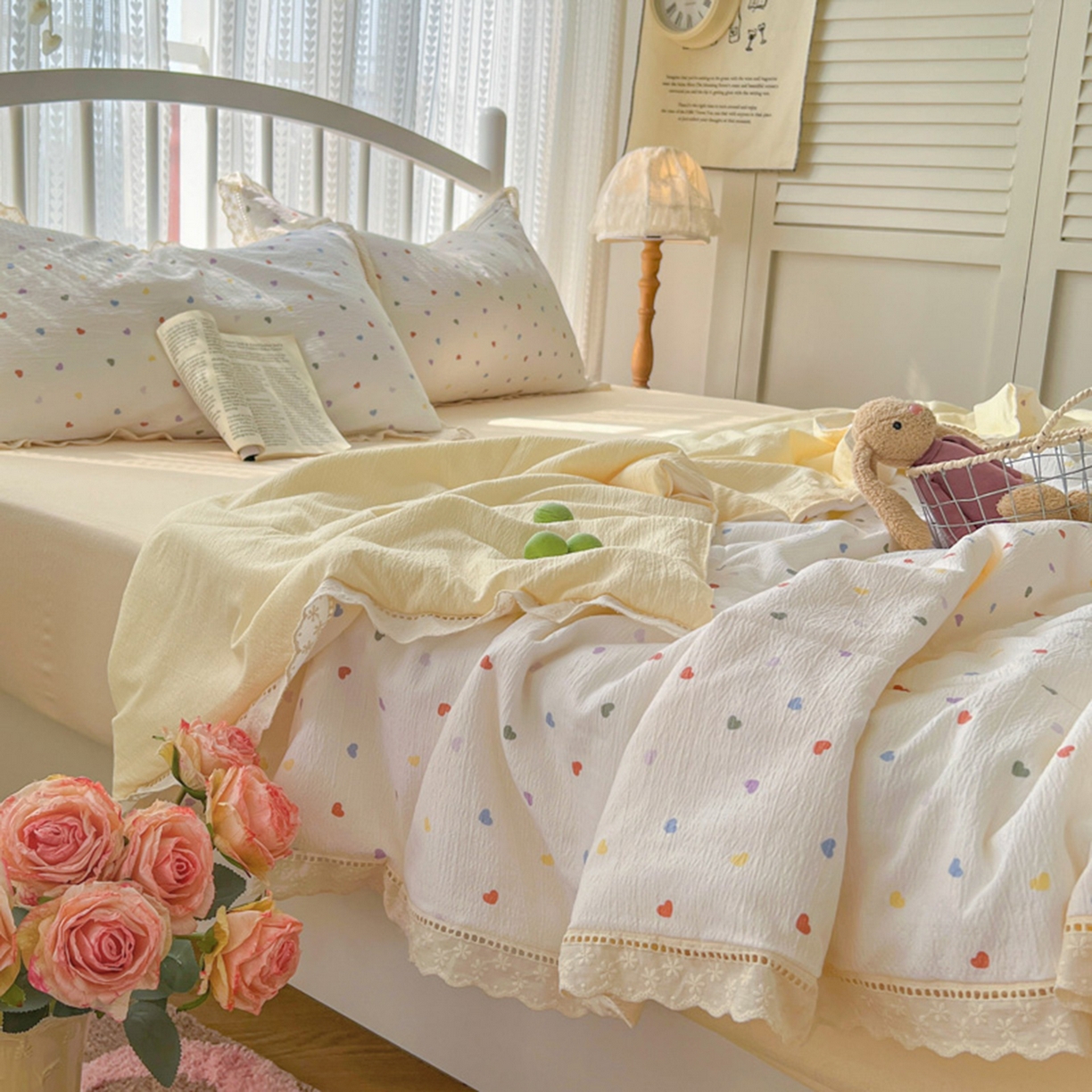 91家纺网 家纺一手货源 找家纺 港岛妹妹 2026新款镂空花边夏被 夏被四件套 奶油小爱心