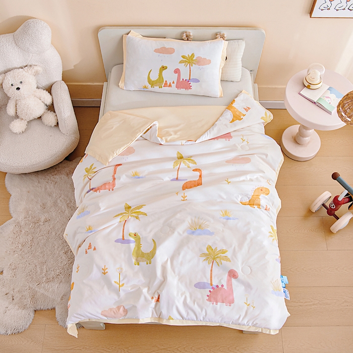 91家纺网 家纺一手货源 找家纺 御棉坊2026新款A类锦氨数码印花圆网蚕丝儿童夏凉被幼儿园午睡被宝宝夏季空调被薄被子 锦氨-海岸村米