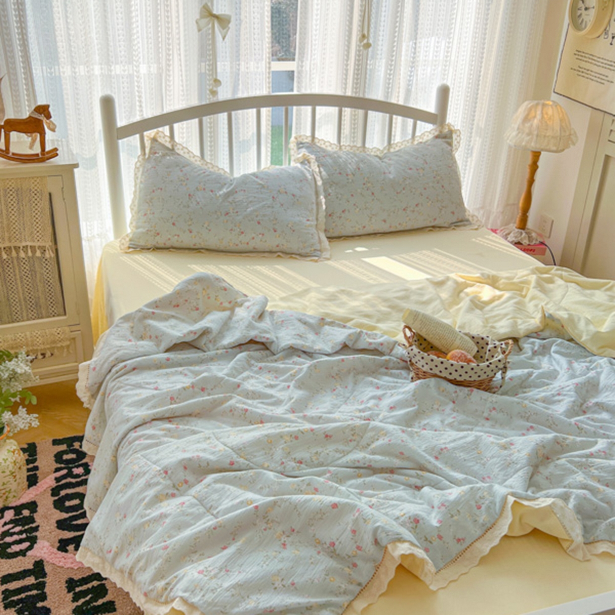 91家纺网 家纺一手货源 找家纺 港岛妹妹 2026新款镂空花边夏被 夏被四件套 晴空微澜