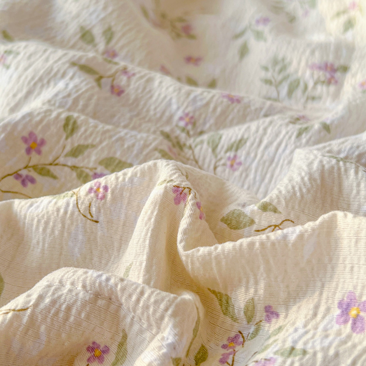 91家纺网 家纺一手货源 找家纺 港岛妹妹 2026新款镂空花边夏被 夏被四件套 散漫春色