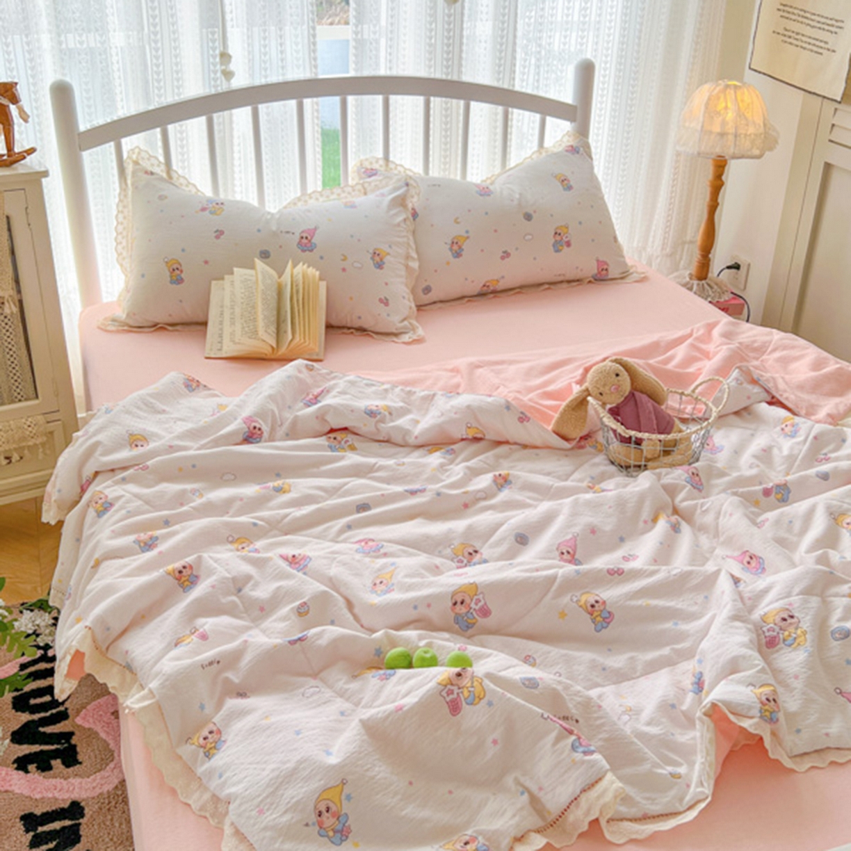 91家纺网 家纺一手货源 找家纺 港岛妹妹 2026新款镂空花边夏被 夏被四件套 糖果星星人