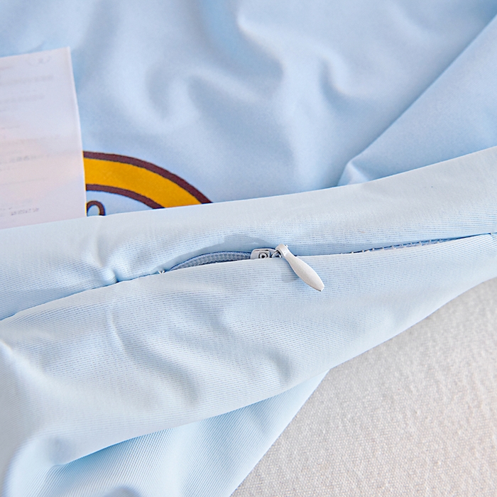 91家纺网 家纺一手货源 找家纺 御棉坊2026新款A类锦氨数码印花圆网蚕丝儿童夏凉被幼儿园午睡被宝宝夏季空调被薄被子 锦氨-多彩小车