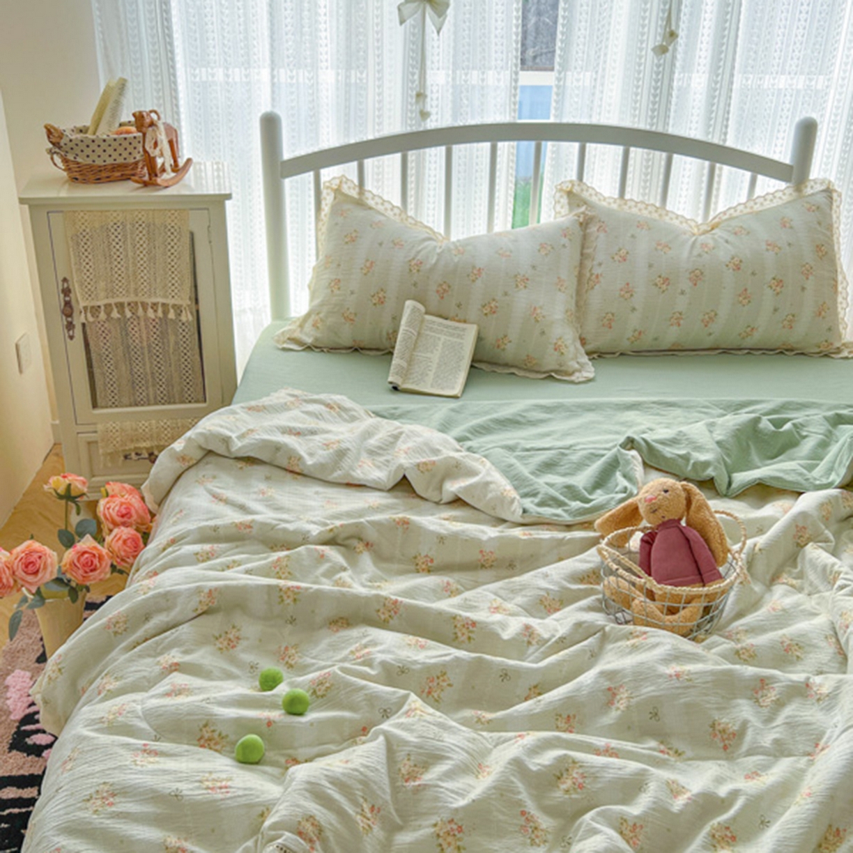 91家纺网 家纺一手货源 找家纺 港岛妹妹 2026新款镂空花边夏被 夏被四件套 夏木悠悠