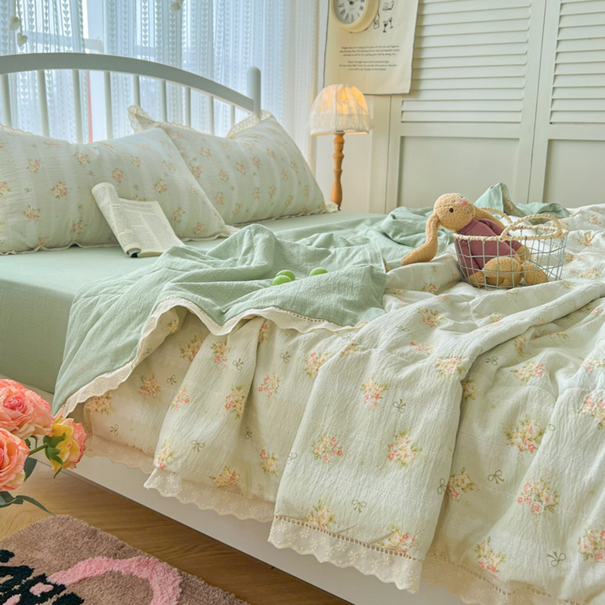 91家纺网 家纺一手货源 找家纺 港岛妹妹 2026新款镂空花边夏被 夏被四件套 夏木悠悠