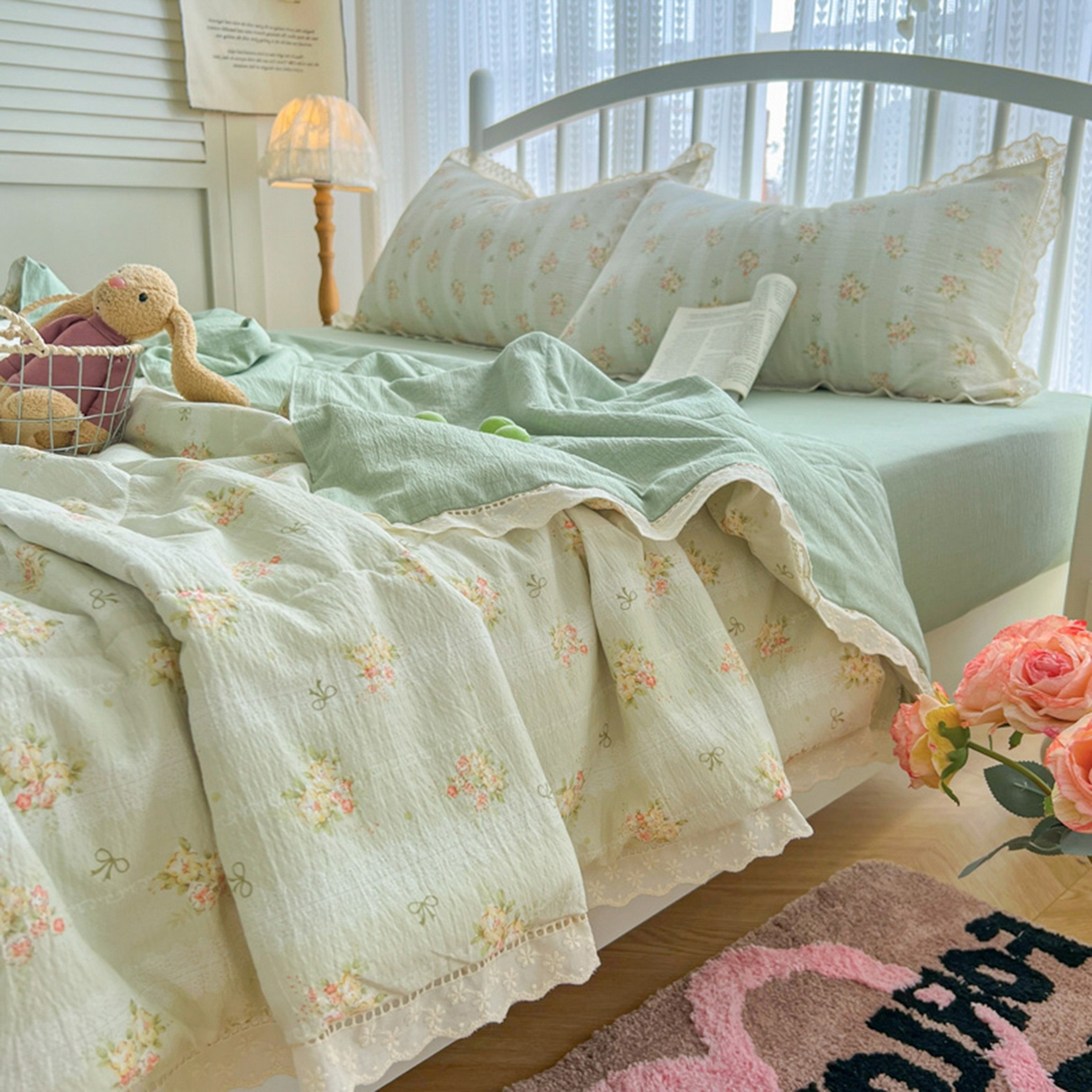 91家纺网 家纺一手货源 找家纺 港岛妹妹 2026新款镂空花边夏被 夏被四件套 夏木悠悠