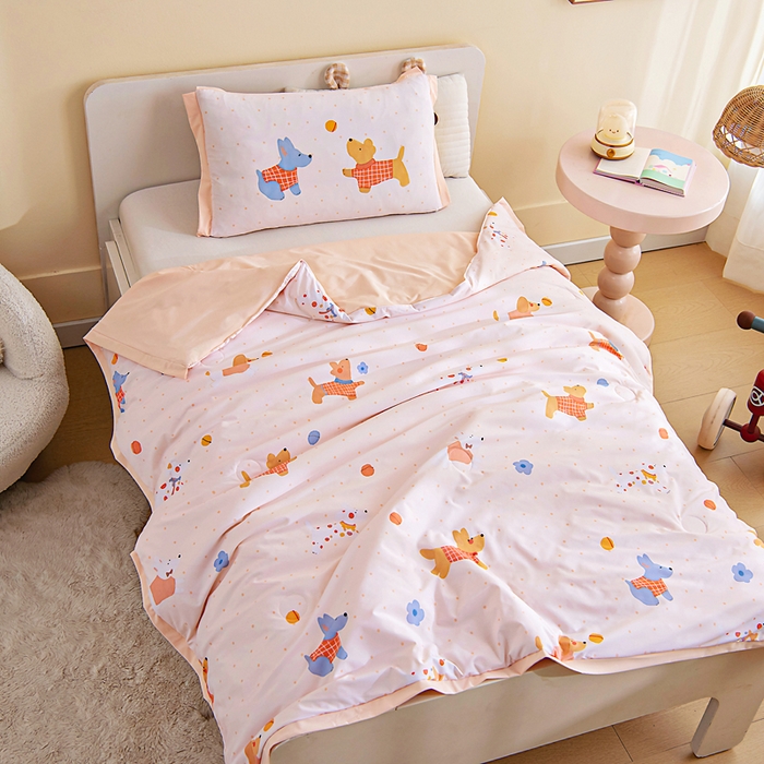 91家纺网 家纺一手货源 找家纺 御棉坊2026新款A类锦氨数码印花圆网蚕丝儿童夏凉被幼儿园午睡被宝宝夏季空调被薄被子 锦氨-狗乐园