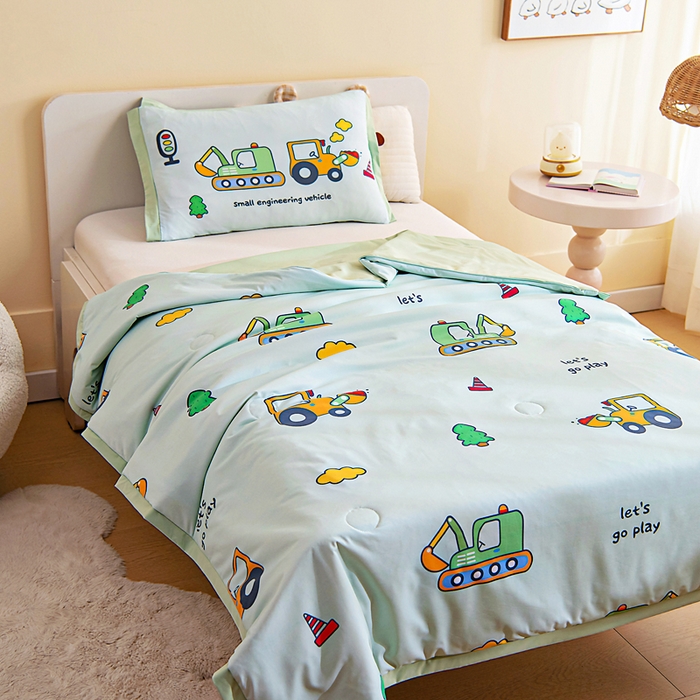 91家纺网 家纺一手货源 找家纺 御棉坊2026新款A类锦氨数码印花圆网蚕丝儿童夏凉被幼儿园午睡被宝宝夏季空调被薄被子 锦氨-森林工程队