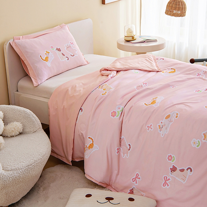 91家纺网 家纺一手货源 找家纺 御棉坊2026新款A类锦氨数码印花圆网蚕丝儿童夏凉被幼儿园午睡被宝宝夏季空调被薄被子 锦氨-小花猫