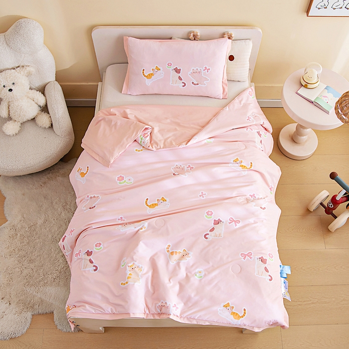 91家纺网 家纺一手货源 找家纺 御棉坊2026新款A类锦氨数码印花圆网蚕丝儿童夏凉被幼儿园午睡被宝宝夏季空调被薄被子 锦氨-小花猫