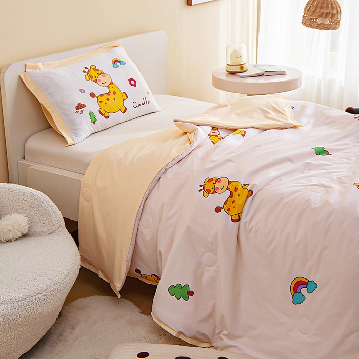 91家纺网 家纺一手货源 找家纺 御棉坊2026新款A类锦氨数码印花圆网蚕丝儿童夏凉被幼儿园午睡被宝宝夏季空调被薄被子 锦氨-小鹿宝宝