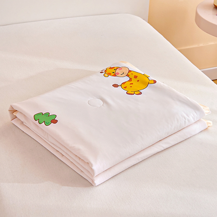 91家纺网 家纺一手货源 找家纺 御棉坊2026新款A类锦氨数码印花圆网蚕丝儿童夏凉被幼儿园午睡被宝宝夏季空调被薄被子 锦氨-小鹿宝宝