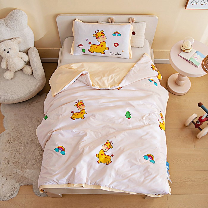 91家纺网 家纺一手货源 找家纺 御棉坊2026新款A类锦氨数码印花圆网蚕丝儿童夏凉被幼儿园午睡被宝宝夏季空调被薄被子 锦氨-小鹿宝宝