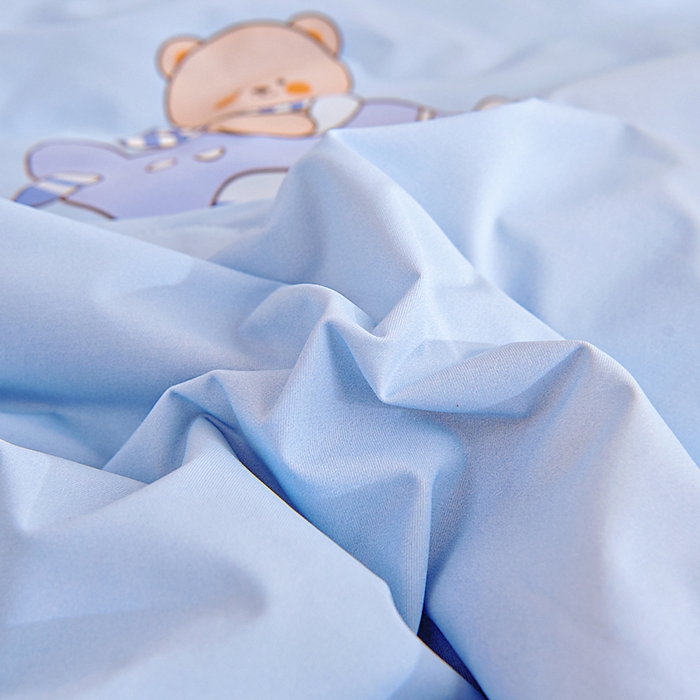 91家纺网 家纺一手货源 找家纺 御棉坊2026新款A类锦氨数码印花圆网蚕丝儿童夏凉被幼儿园午睡被宝宝夏季空调被薄被子 锦氨-小熊飞行员