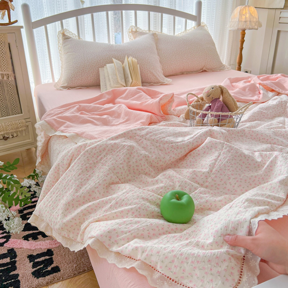 港岛妹妹 2026新款镂空花边夏被 夏被四件套 纸短情长