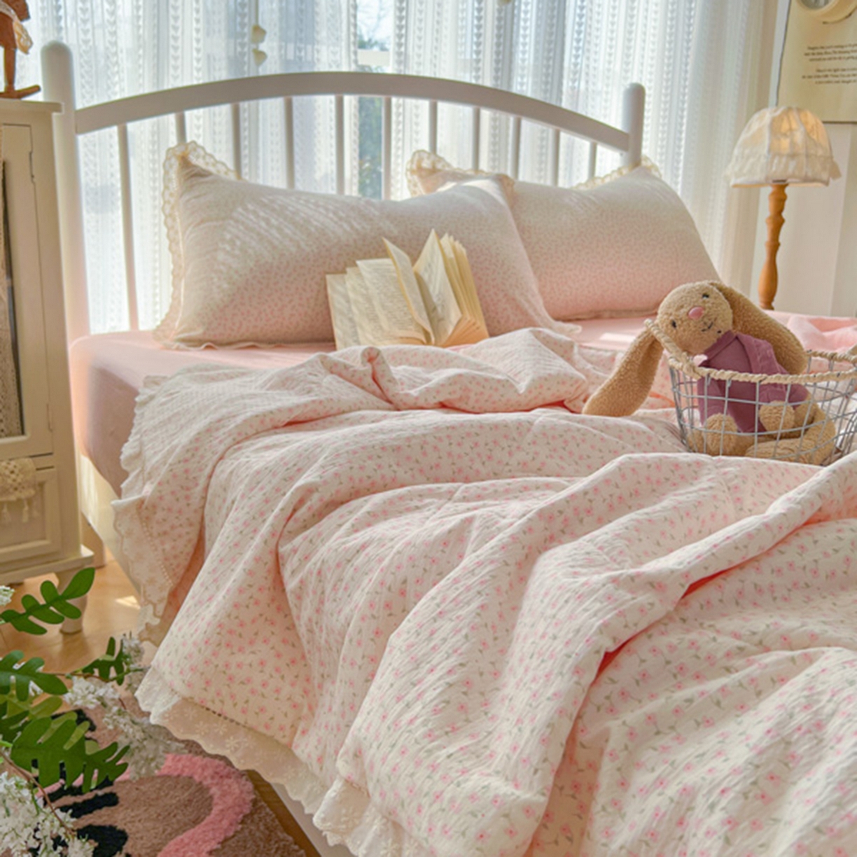 91家纺网 家纺一手货源 找家纺 港岛妹妹 2026新款镂空花边夏被 夏被四件套 纸短情长