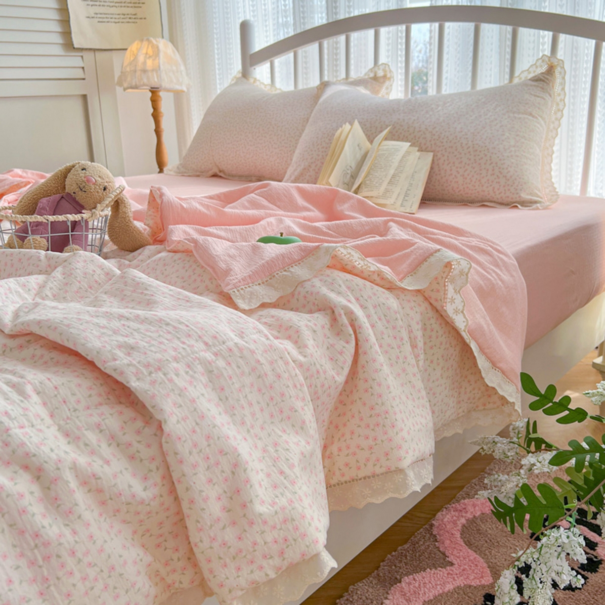 91家纺网 家纺一手货源 找家纺 港岛妹妹 2026新款镂空花边夏被 夏被四件套 纸短情长