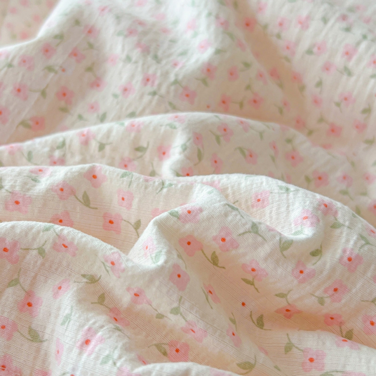 91家纺网 家纺一手货源 找家纺 港岛妹妹 2026新款镂空花边夏被 夏被四件套 纸短情长