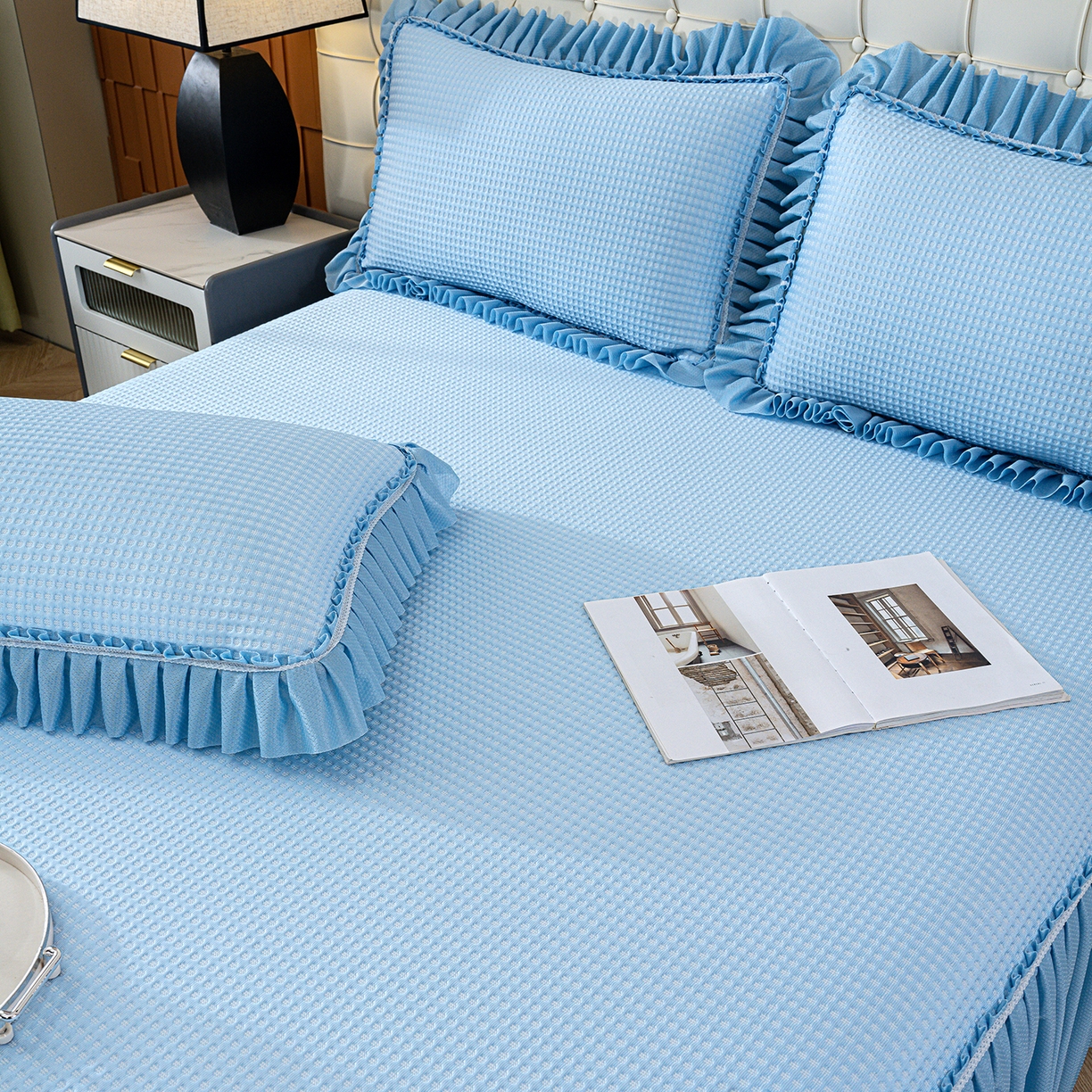 91家纺网 家纺一手货源 找家纺 2026新款床裙款3D华夫格豆豆凉席三件套千鸟阁凉豆豆冰爽夏凉席子三件套 天蓝