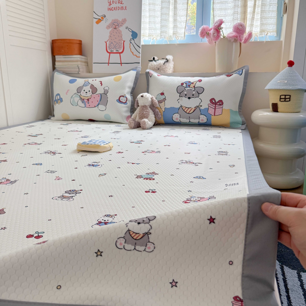 91家纺网 家纺一手货源 找家纺 Sweet dreams甜梦 2026新款数码印花大板凉感豆豆席 狗狗的游乐园