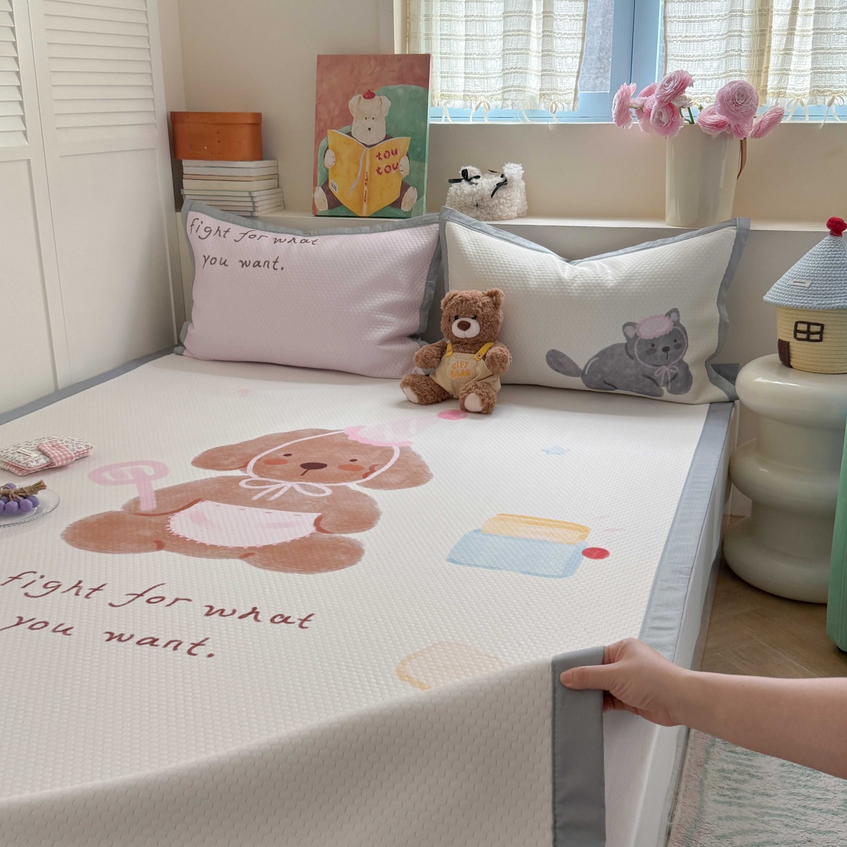 91家纺网 家纺一手货源 找家纺 Sweet dreams甜梦 2026新款数码印花大板凉感豆豆席 狗狗的早餐