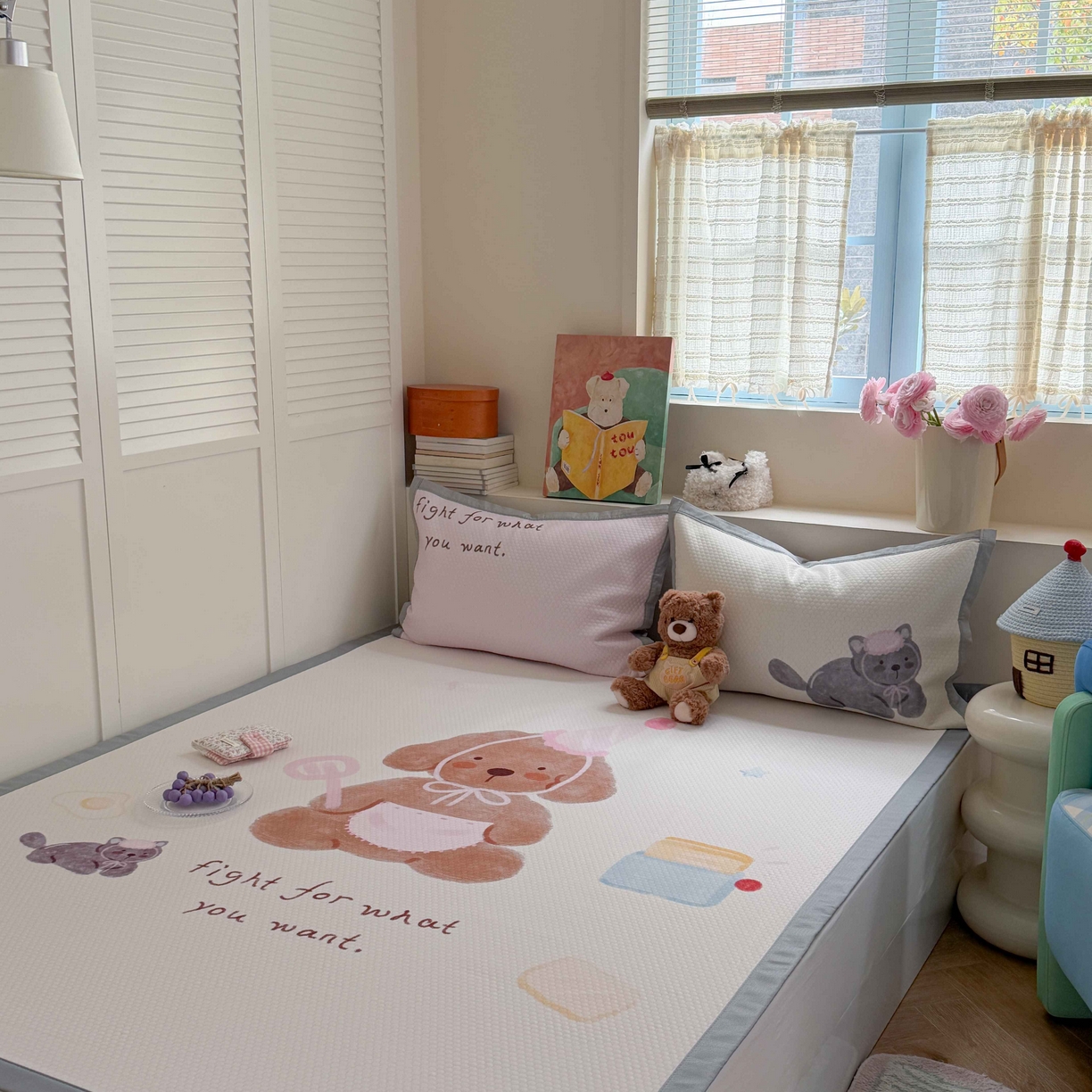 91家纺网 家纺一手货源 找家纺 Sweet dreams甜梦 2026新款数码印花大板凉感豆豆席 狗狗的早餐