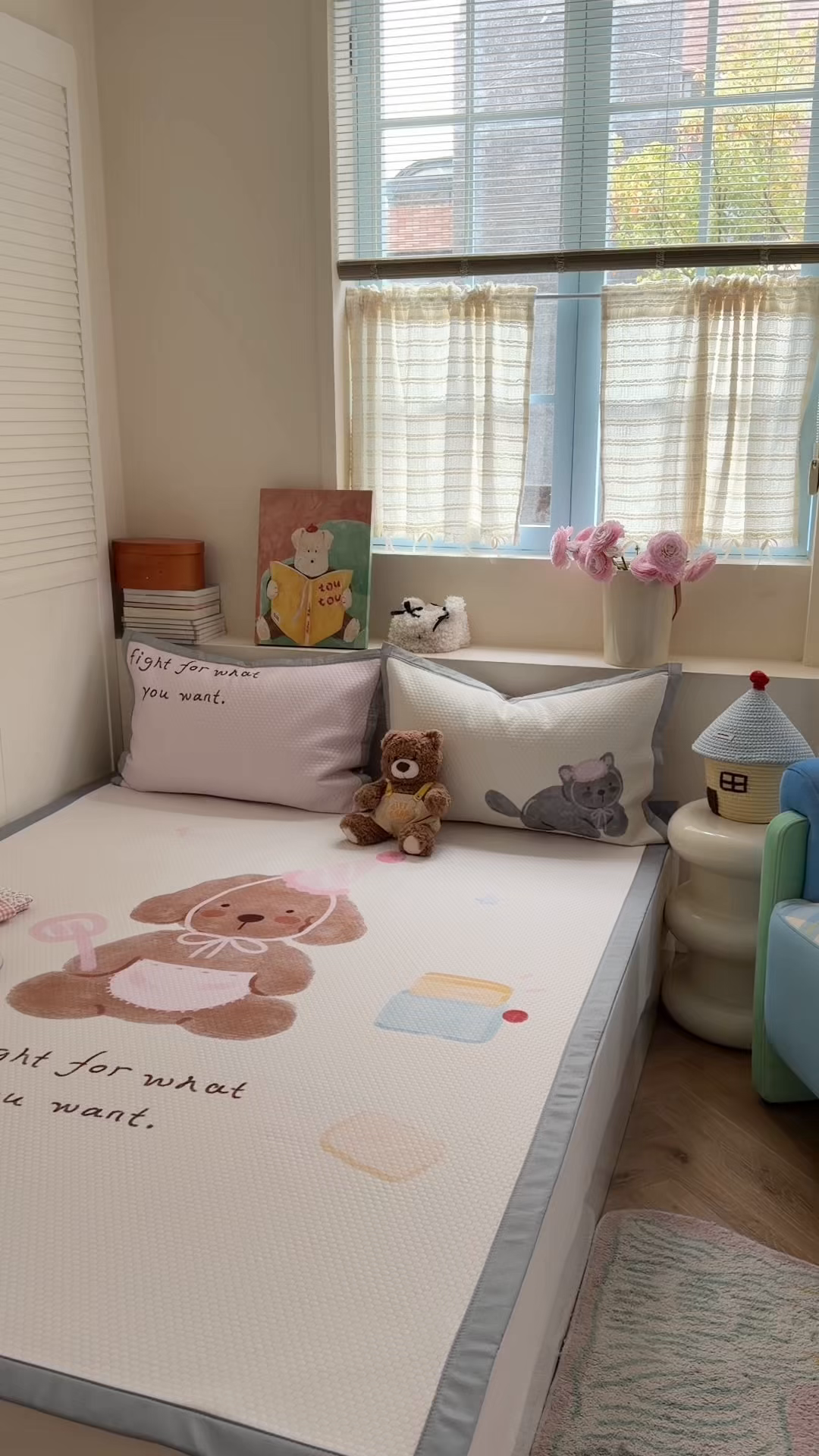 91家纺网 家纺一手货源 找家纺 Sweet dreams甜梦 2026新款数码印花大板凉感豆豆席 狗狗的早餐