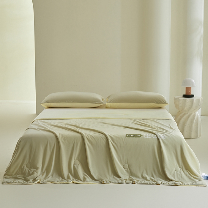 91家纺网 家纺一手货源 找家纺 桃子家居 2026新款A类高品质冰冰凉雪花冰感凉皮双面加倍透气孔氨纶凉感夏被 冰感凉皮-抹茶芒果（加倍透气）