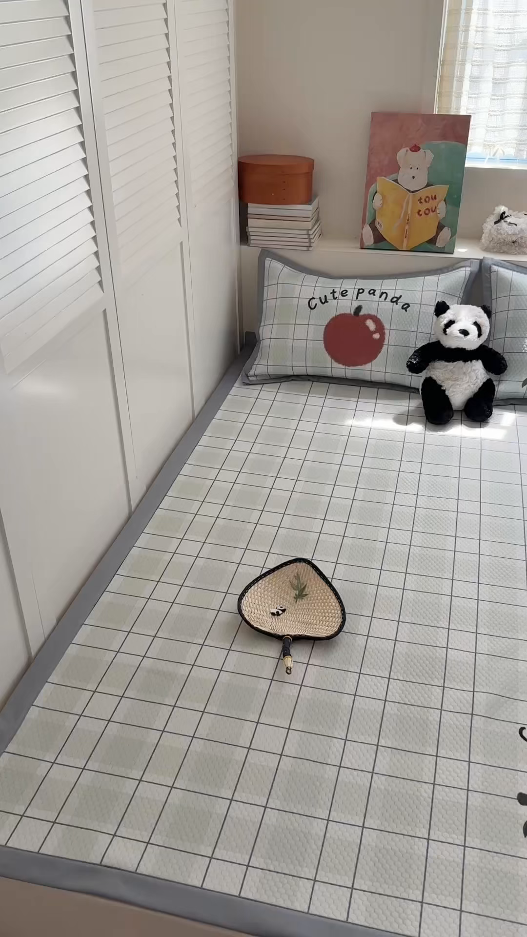 91家纺网 家纺一手货源 找家纺 Sweet dreams甜梦 2026新款数码印花大板凉感豆豆席 苹果熊猫