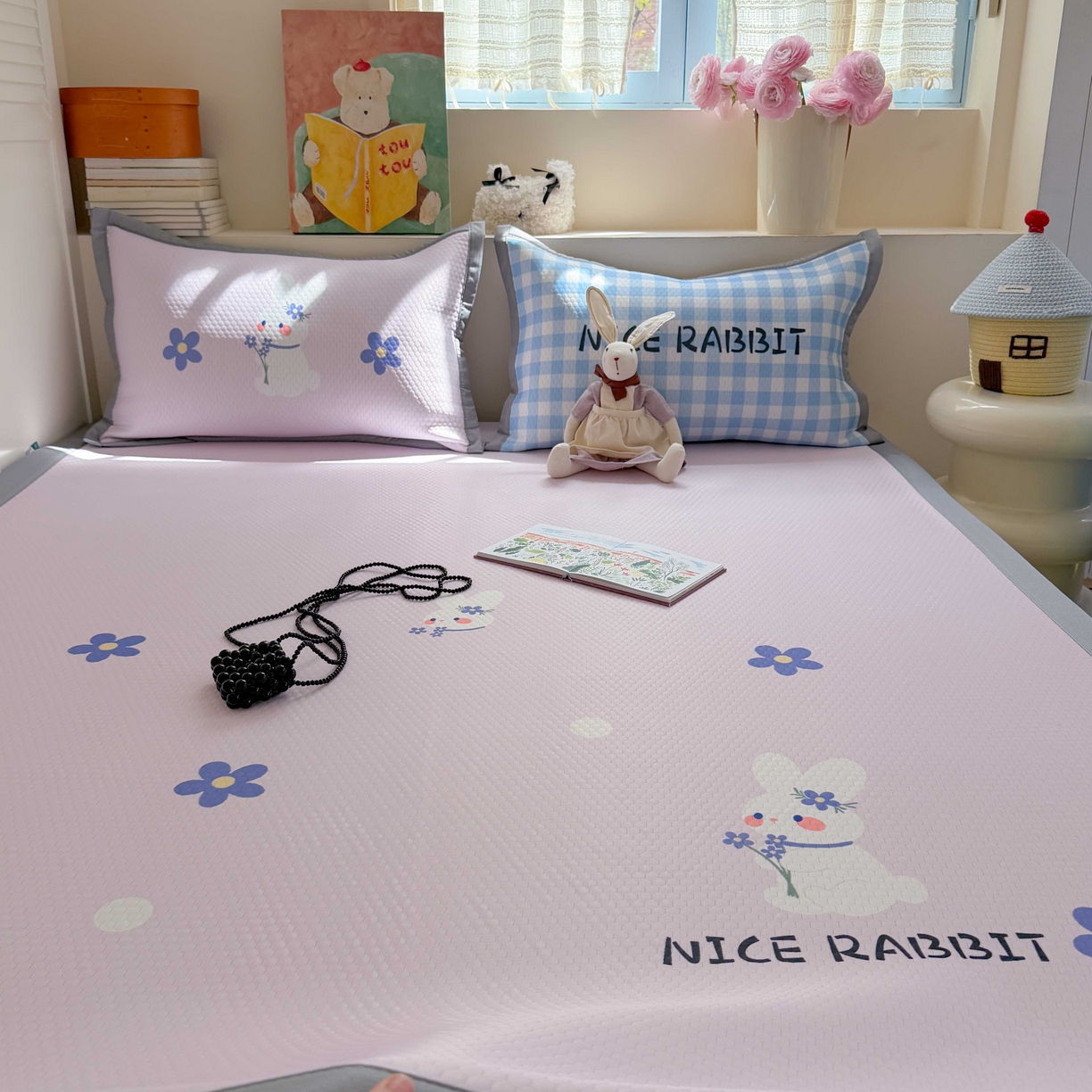 91家纺网 家纺一手货源 找家纺 Sweet dreams甜梦 2026新款数码印花大板凉感豆豆席 紫底小兔