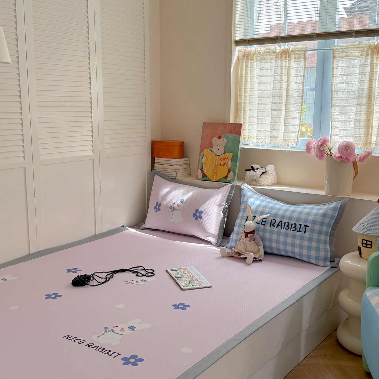 91家纺网 家纺一手货源 找家纺 Sweet dreams甜梦 2026新款数码印花大板凉感豆豆席 紫底小兔