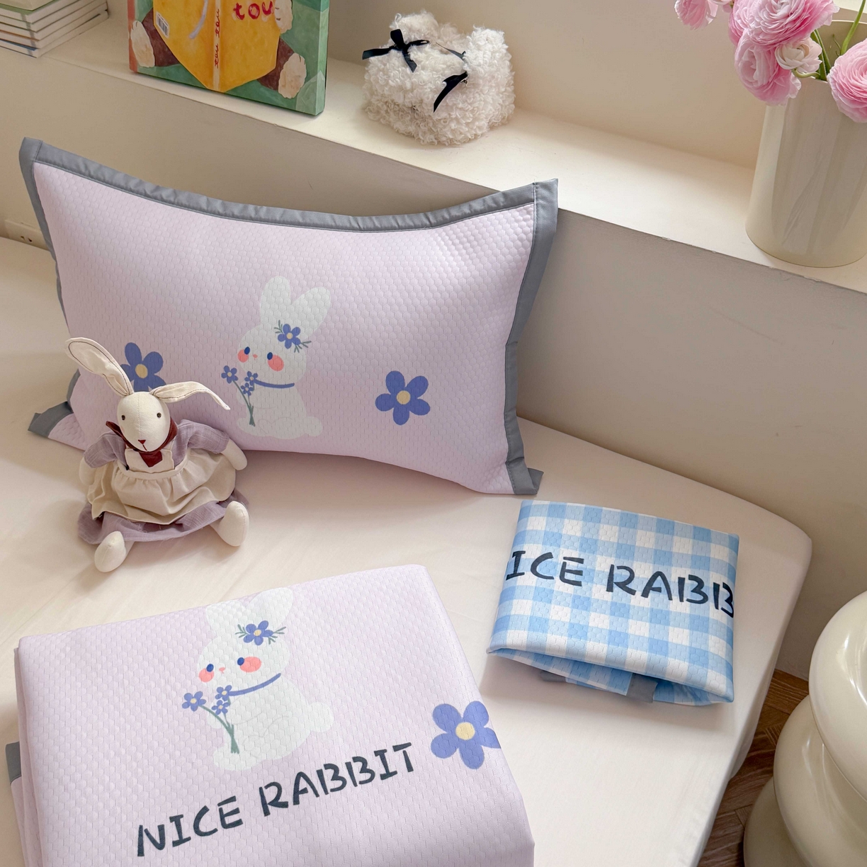 91家纺网 家纺一手货源 找家纺 Sweet dreams甜梦 2026新款数码印花大板凉感豆豆席 紫底小兔